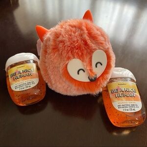 Bath & Body Works Foxy PB Holder & Two “Be A Nice Human” HS Set NWT